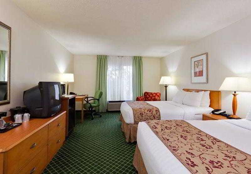 Fairfield Inn & Suites Valparaiso Szoba fotó
